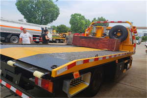 静海附近拖车电话号码服务